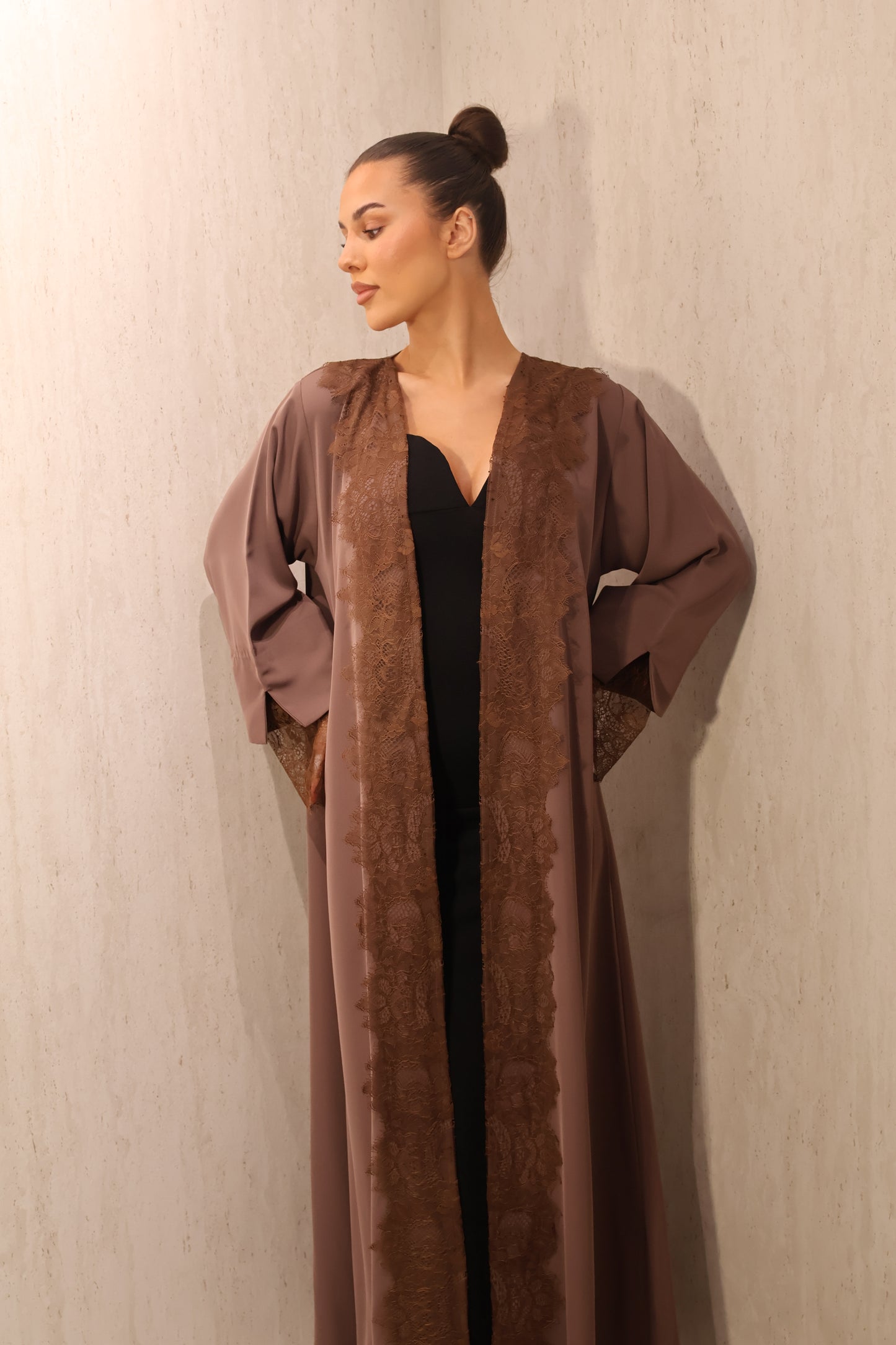 Lace brown